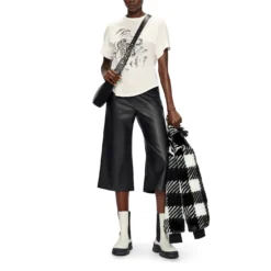 Ted Baker Bethie Cat T Shirt for Tops Colour White 9 Ted Baker Bethie Cat T Shirt for Tops Colour White -Ted Baker shop online 64765101 xxl a3