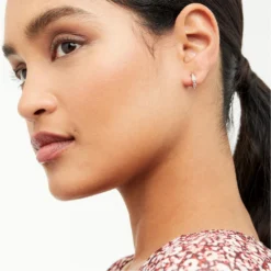 Ted Baker SEENITA Crystal Huggie Earrings for Earrings Colour Rose Gold -Ted Baker shop online 75359506 xxl a2