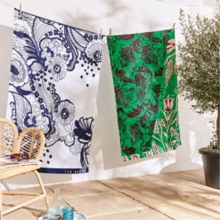 Ted Baker Ted Baker Retro Beach Towel for Towels Colour Navy/white 7 Ted Baker Ted Baker Retro Beach Towel for Towels Colour Navy/white -Ted Baker shop online 79707818 xxl a2